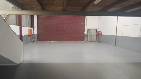192  m² Industrial space