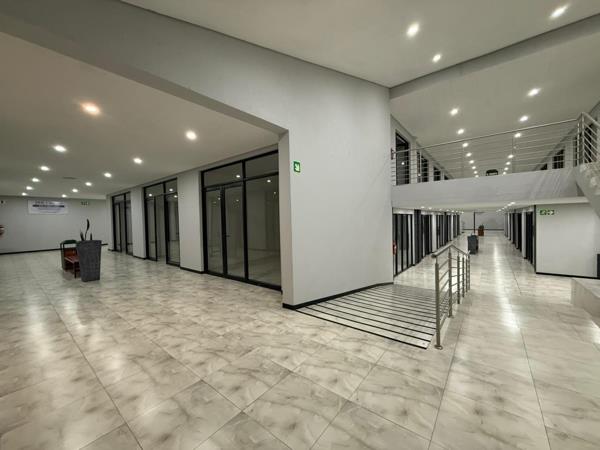 36  m² Commercial space