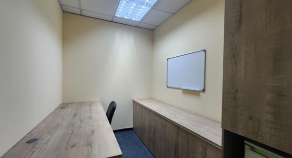 6  m² Office Space