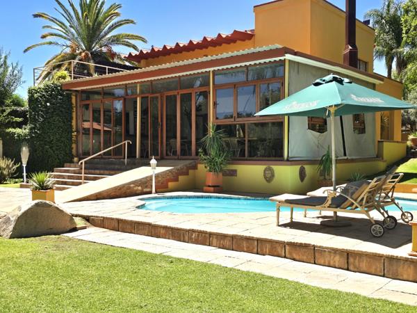 25 Bedroom, Bed and Breakfast