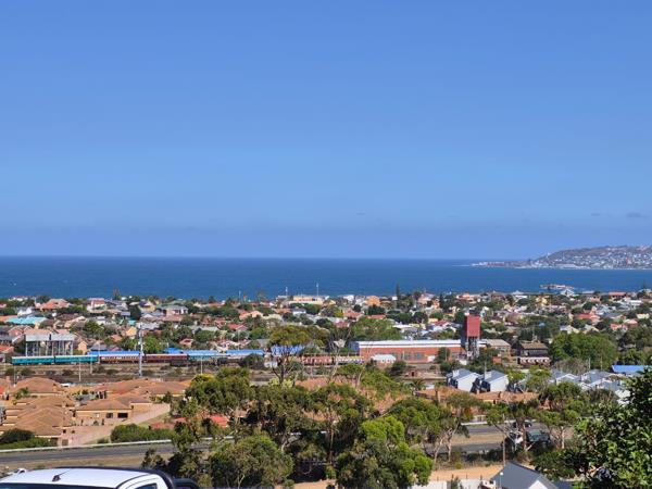807 m² Land