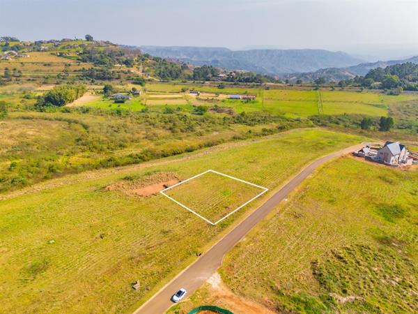 1 634 m² Land