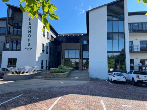 337  m² Commercial space