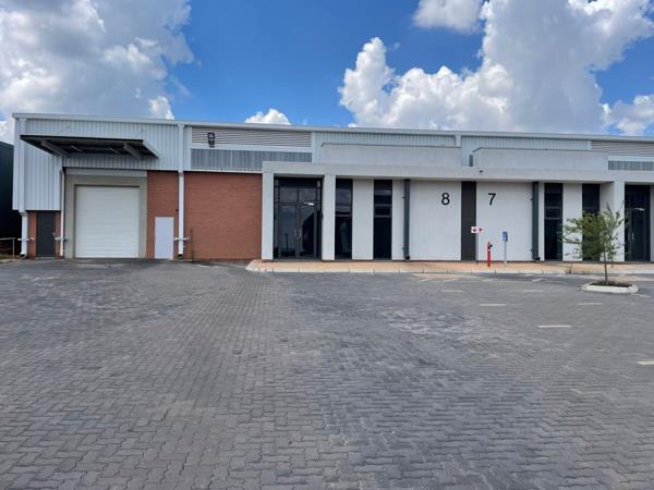 495  m² Industrial space