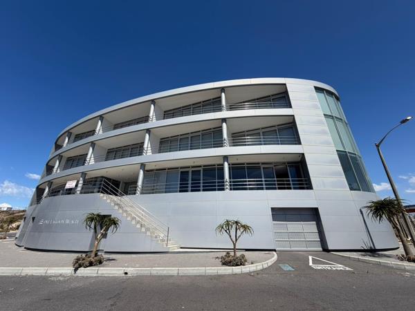135 m² Commercial space