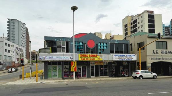 552 m² Commercial space