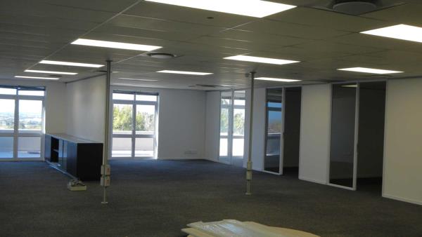 294  m² Office Space