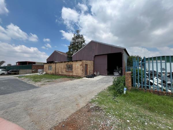 1 000  m² Industrial space