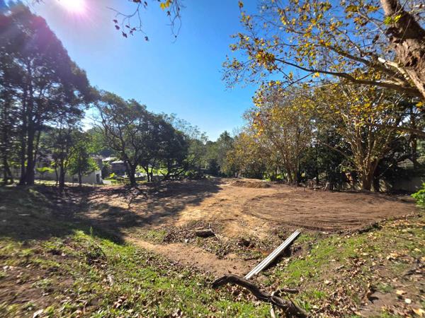 1 675 m² Land
