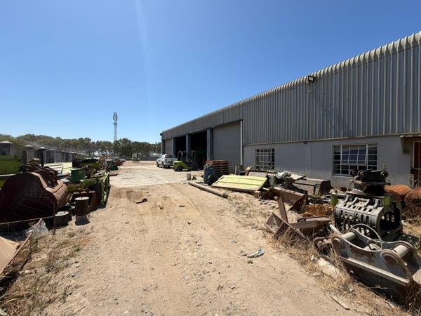 1 045  m² Industrial space