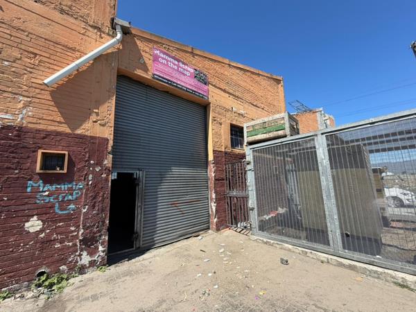 190  m² Industrial space