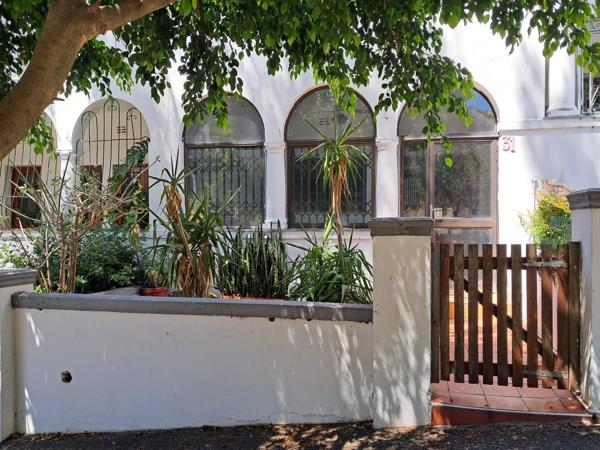 1 Bedroom Garden Cottage