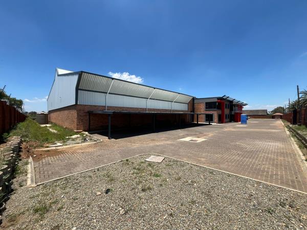 3 200 m² Industrial space