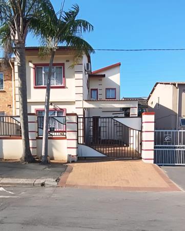 1 Bedroom Garden Cottage