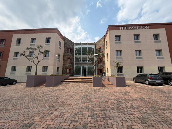 136 m² Commercial space