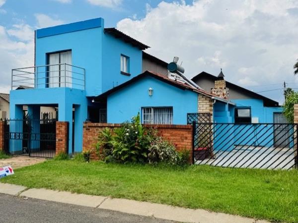 4 Bedroom House