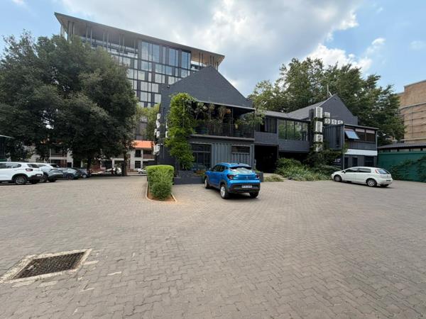 350 m² Commercial space