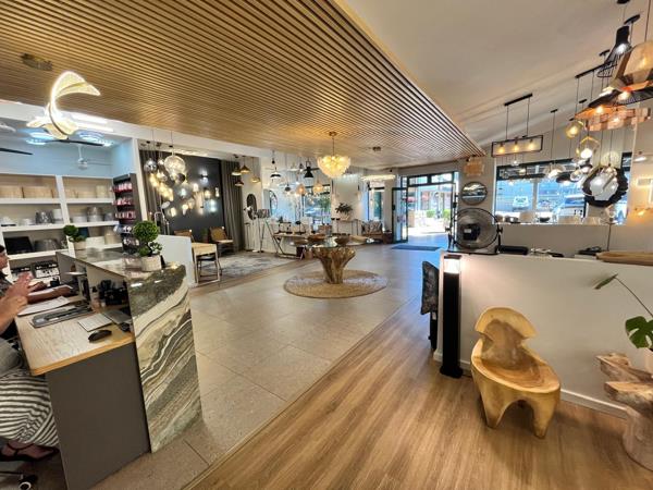 185  m² Commercial space