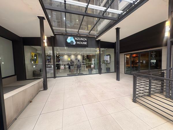 113  m² Commercial space