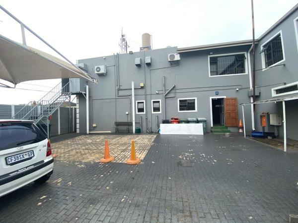 652 m² Commercial space