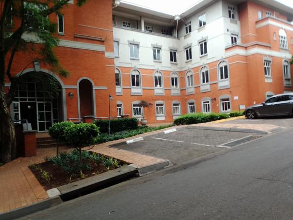 1 000 m² Commercial space