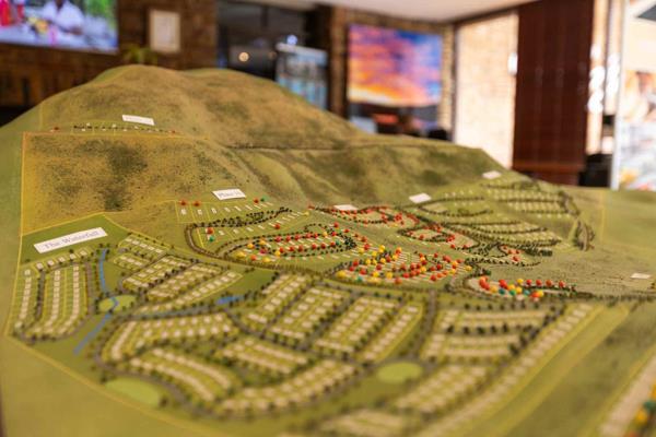 961 m² Land