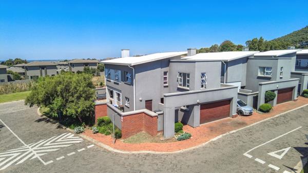 4 Bedroom Townhouse