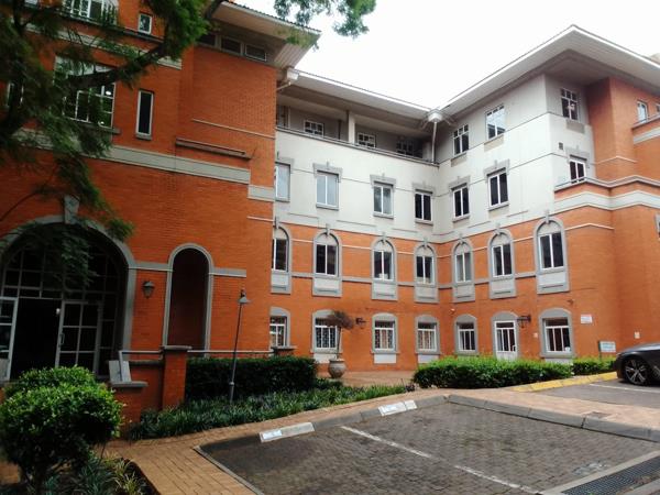 451 m² Commercial space