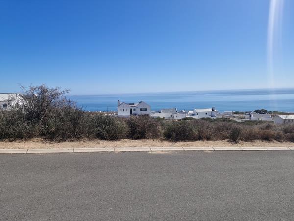 405 m² Land