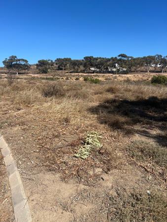 415 m² Land