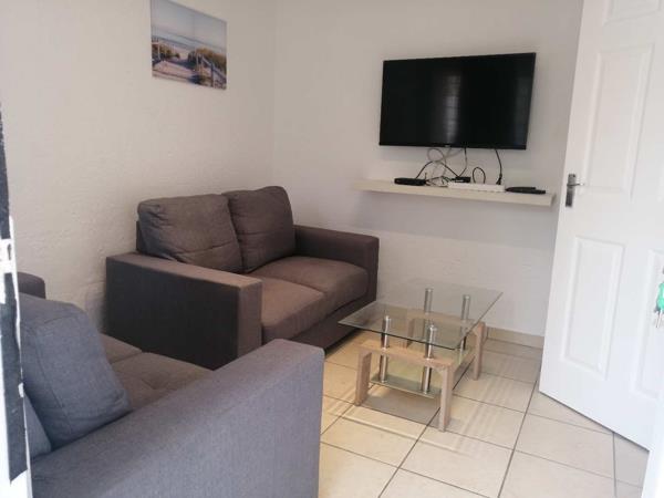 1 Bedroom Garden Cottage