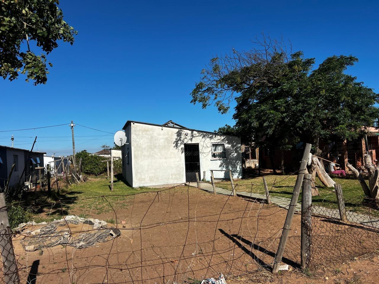 House in Bethelsdorp - View 2