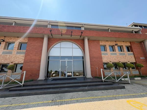 252 m² Commercial space