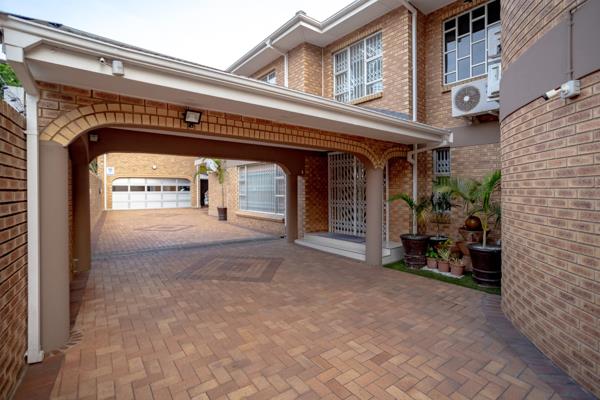 7 Bedroom House