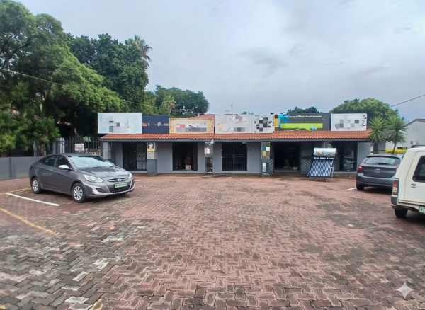 382  m² Commercial space