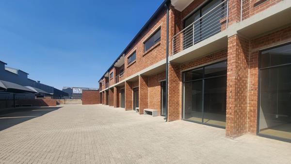 84.3 m² Commercial space