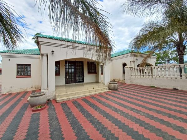 5 Bedroom House