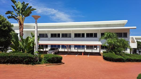 301  m² Office Space