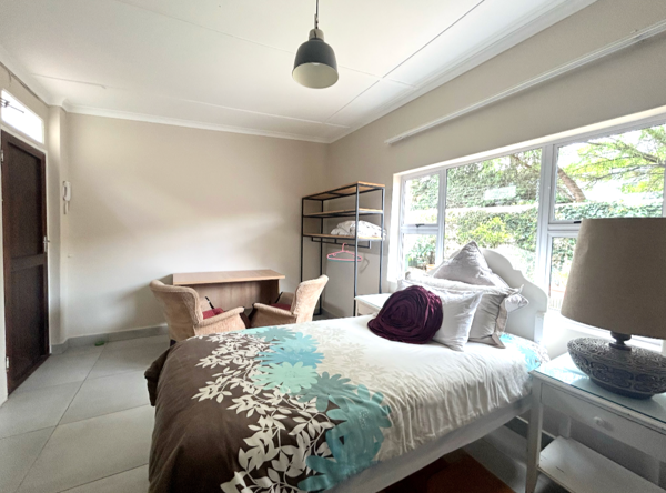 1 Bedroom Garden Cottage