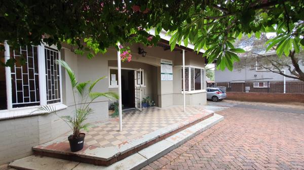 28 m² Commercial space