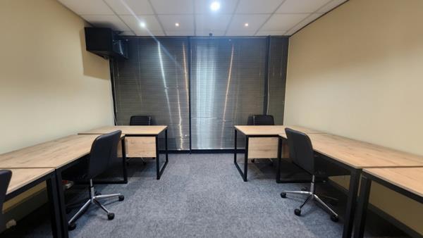 19  m² Office Space