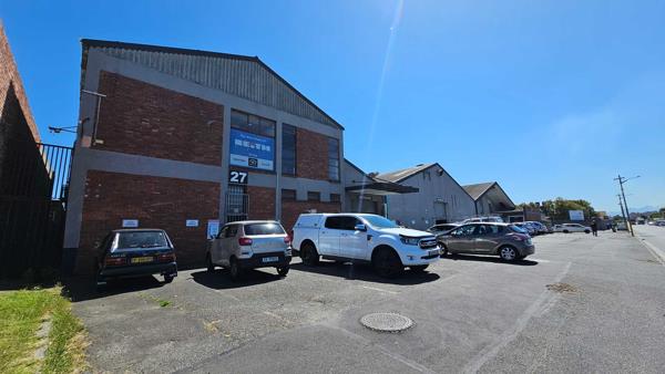 4 527  m² Industrial space