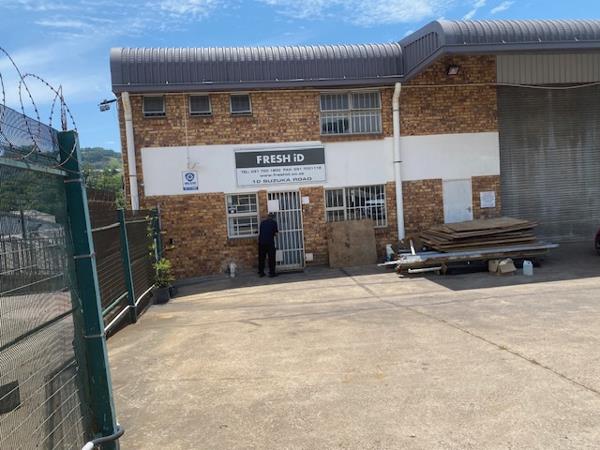 462  m² Industrial space