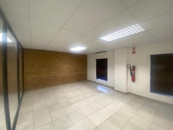 44  m² Commercial space