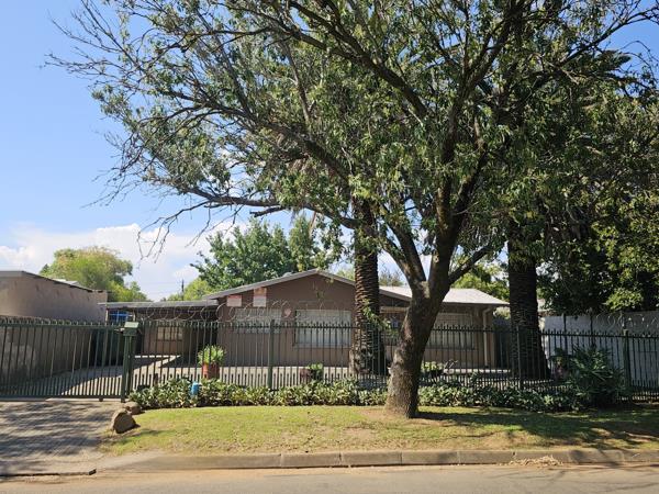 10 Bedroom Townhouse