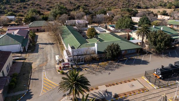 1 469 m² Commercial space