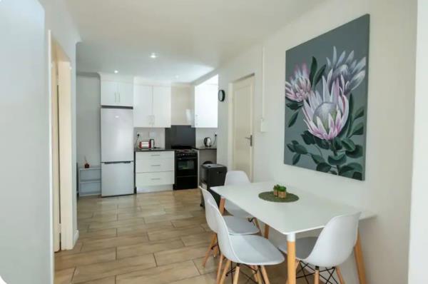 2 Bedroom Garden Cottage