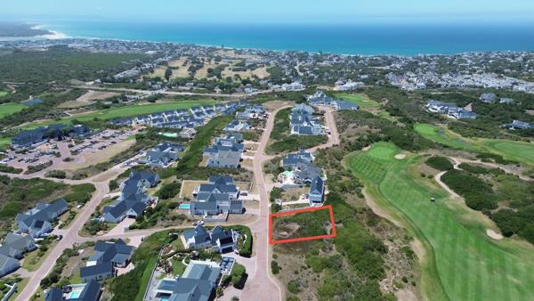 1 120 m² Land