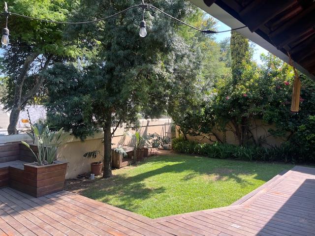 3 Bedroom Simplex in Bryanston