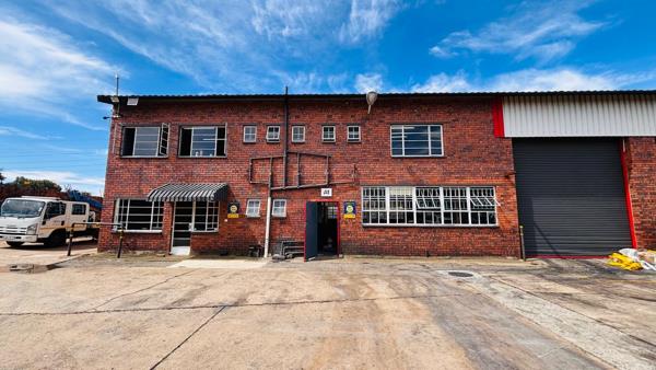 710  m² Industrial space